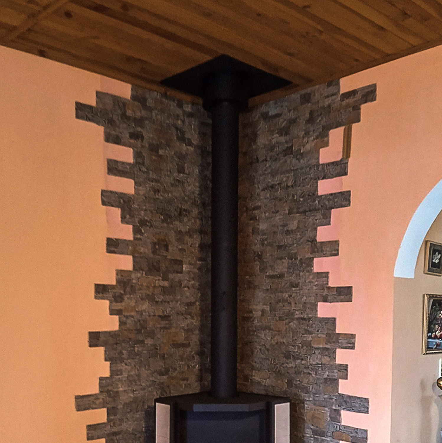 Установка печи-камина МЕТА-БЕЛ Амур